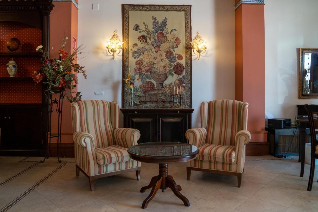 Hospedarte Palacete Real 埃尔罗西奥 外观 照片