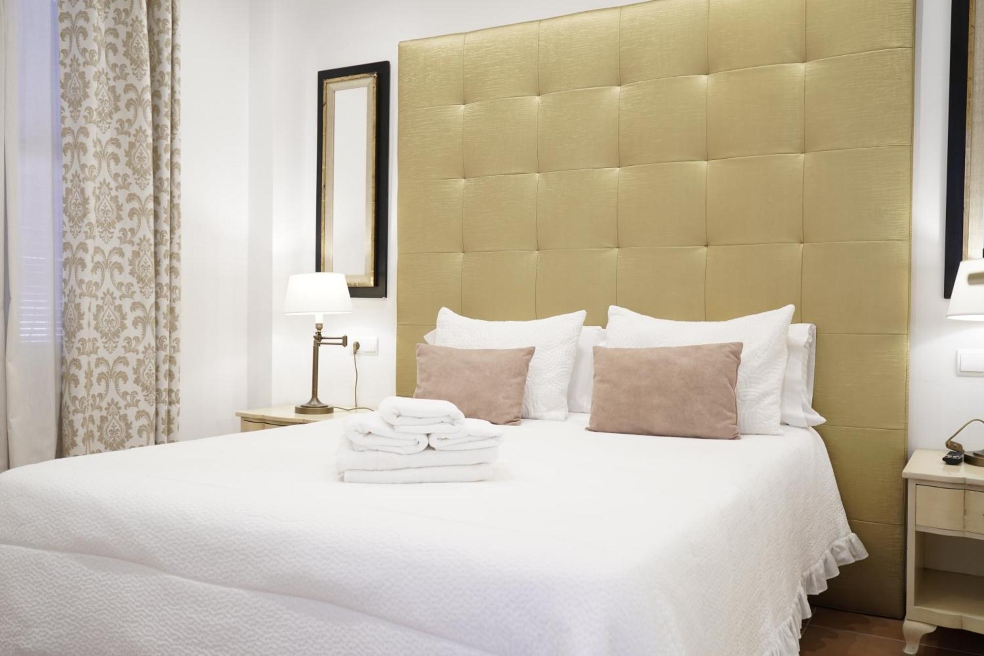 Hospedarte Palacete Real 埃尔罗西奥 外观 照片